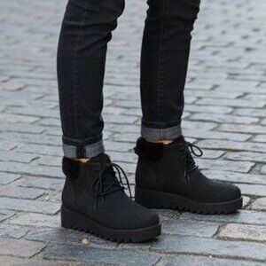 Eileen Fisher Kenille Wedge Bootie Size 6 Black Suede Genuine Shearling Trim NEW